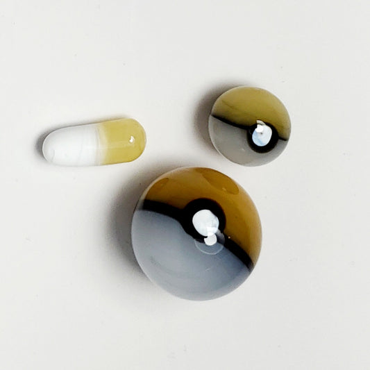 Pokémon theme Marble Set - Yellow